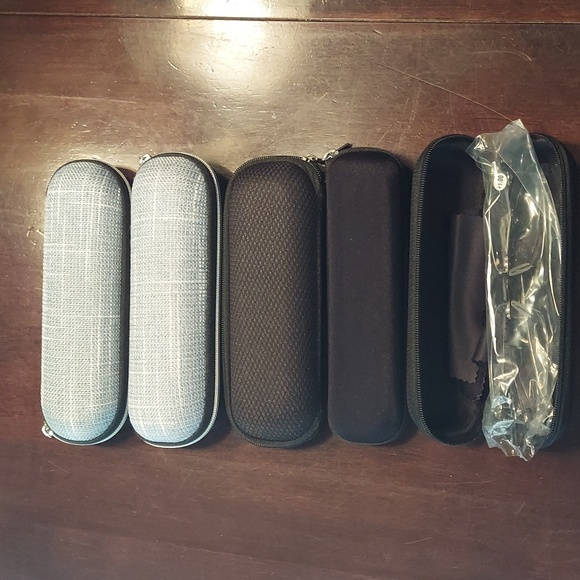 Unbranded Accessories - Semi-Rigid Eyeglasses Case (5) Plus 1.0 Reading Glasses Clear NWOT/NWT